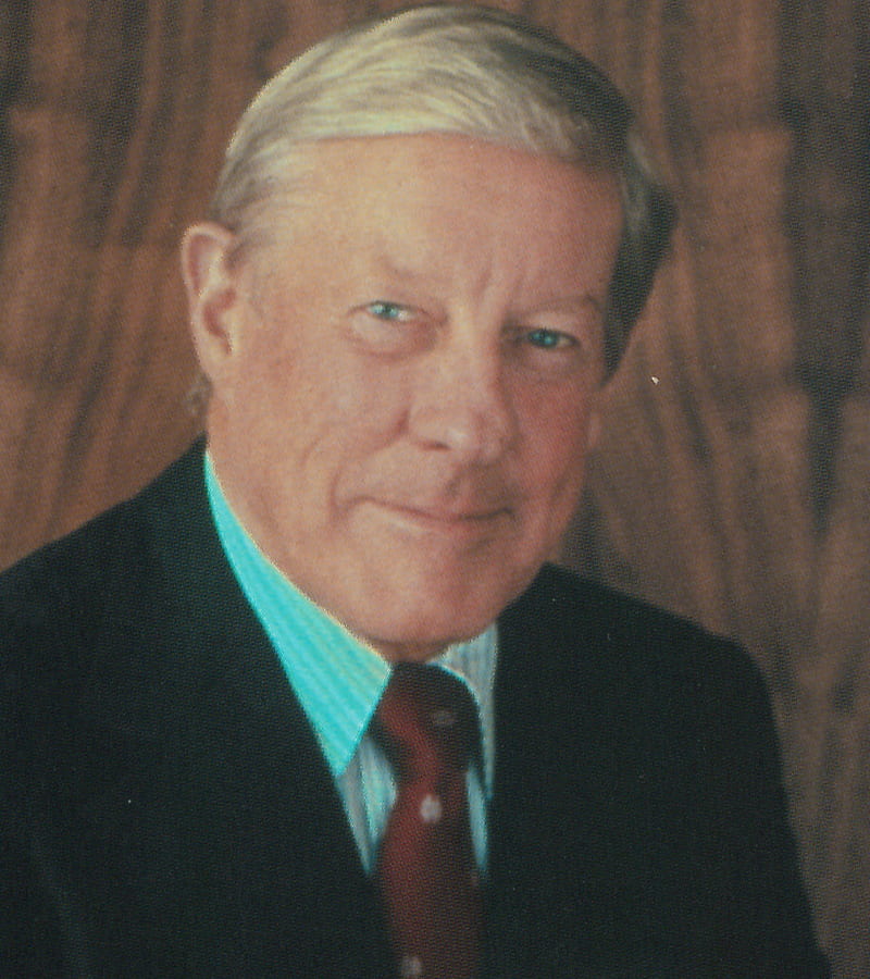 A photo of Donald MacNaughton
