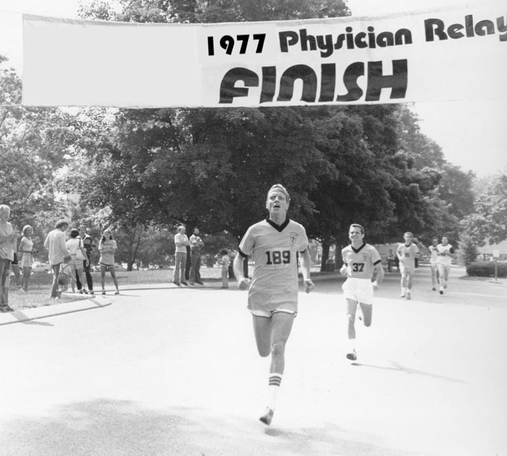 William Schaffner finishing the 1977 Physician Relay Race